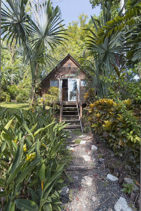 Hotel Hacienda Tijax Jungle Logde Rio Dulce Exterior foto
